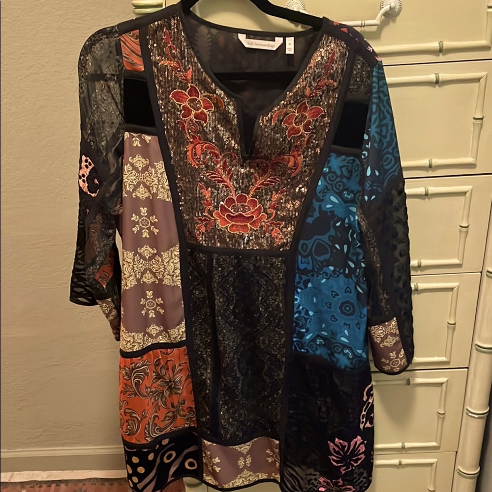 Soft Surroundings Adassa Patchwork Embroidered Tunic with Floral Accents size PL